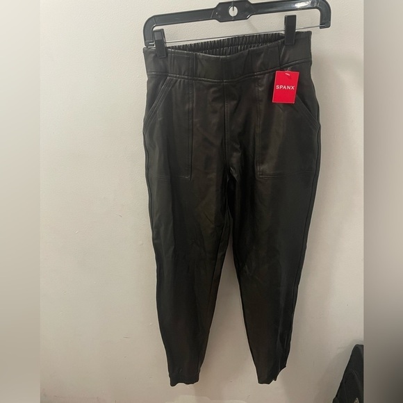NWT Spanx Faux Leather Jogger Pants | Noir Black | size xp - Picture 3 of 5
